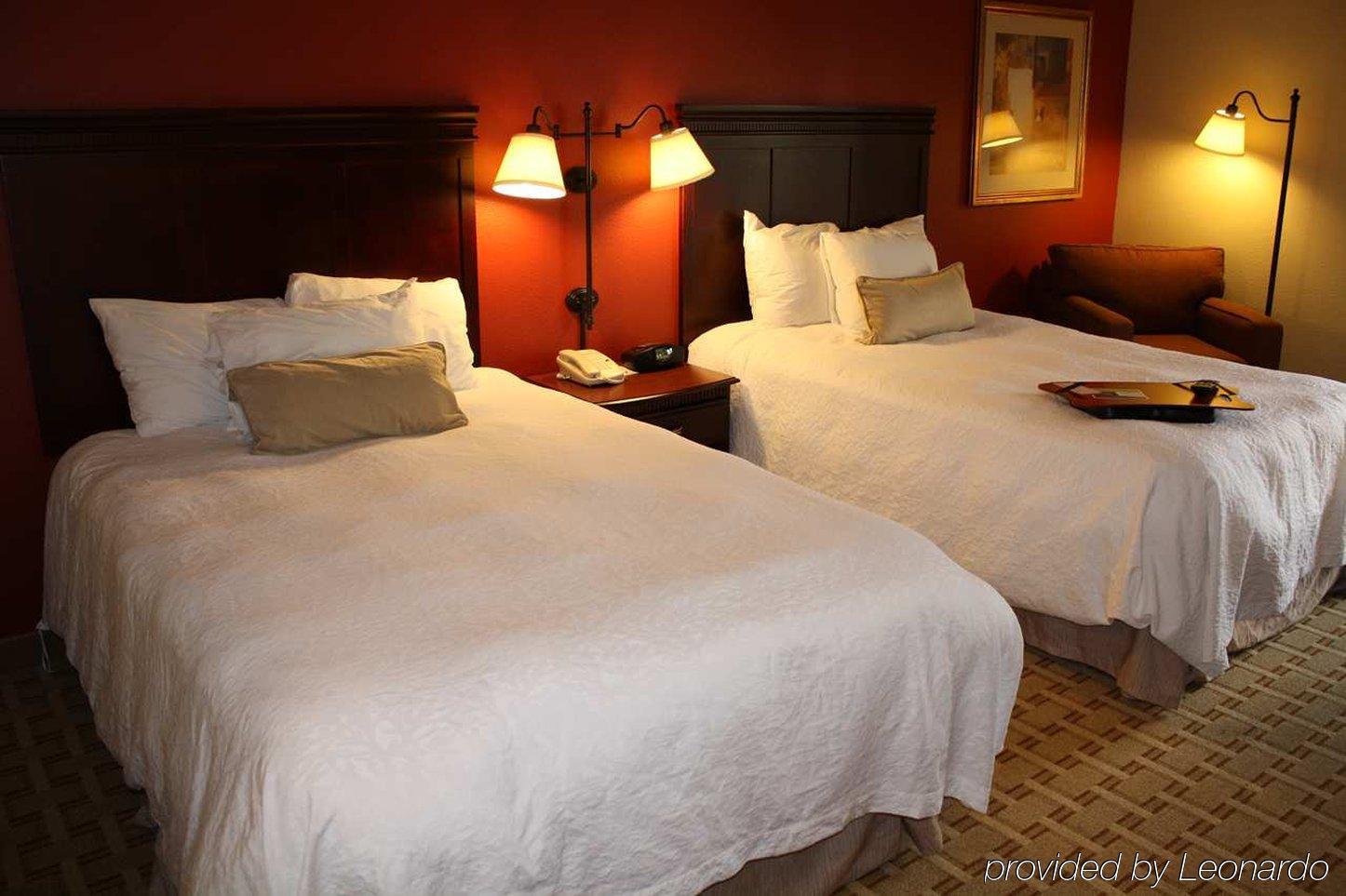 Hampton - I-95 Central Hotel 3*